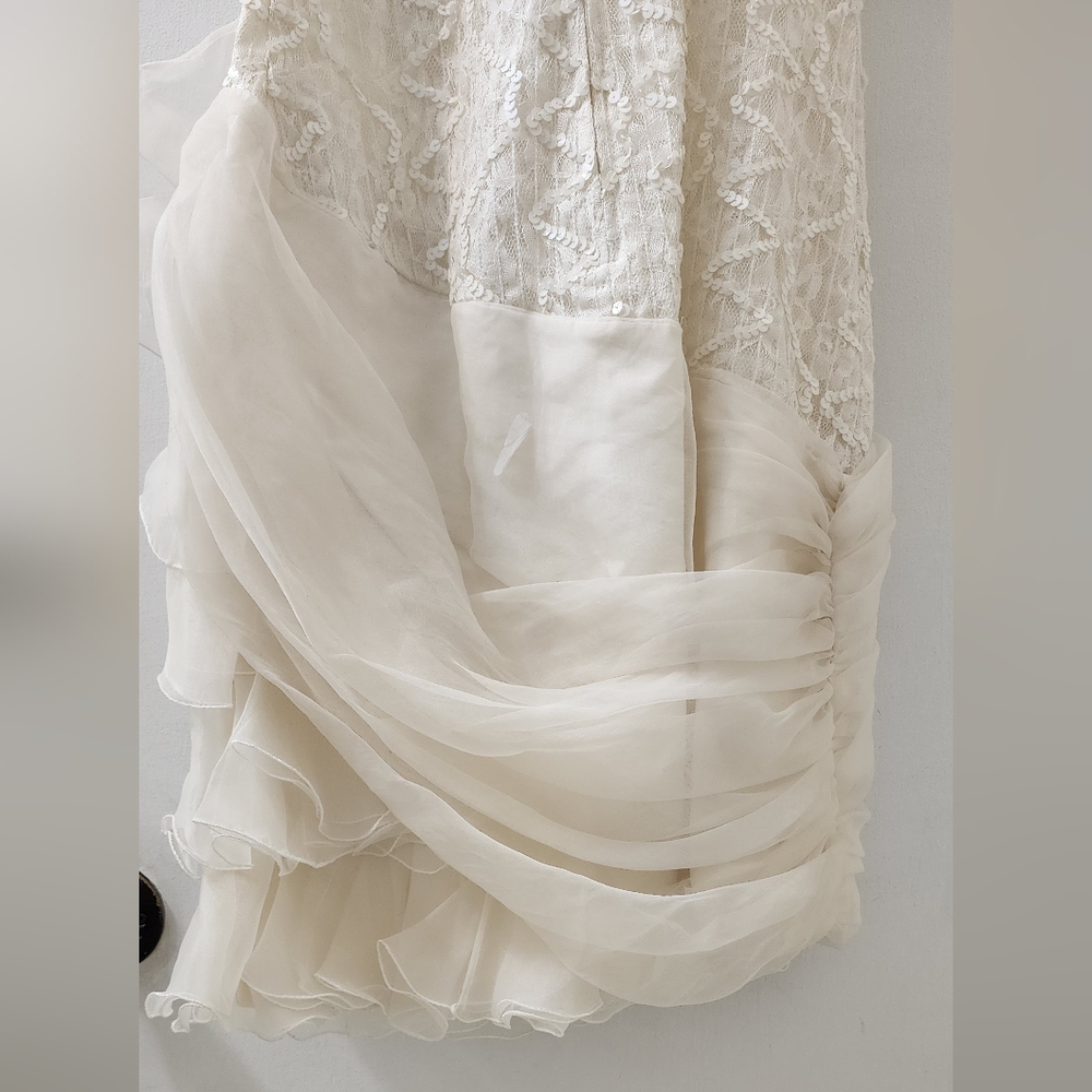Karen‎ Millen Elegant Cream Lace Dress, Size Small. - Picture 9 of 13